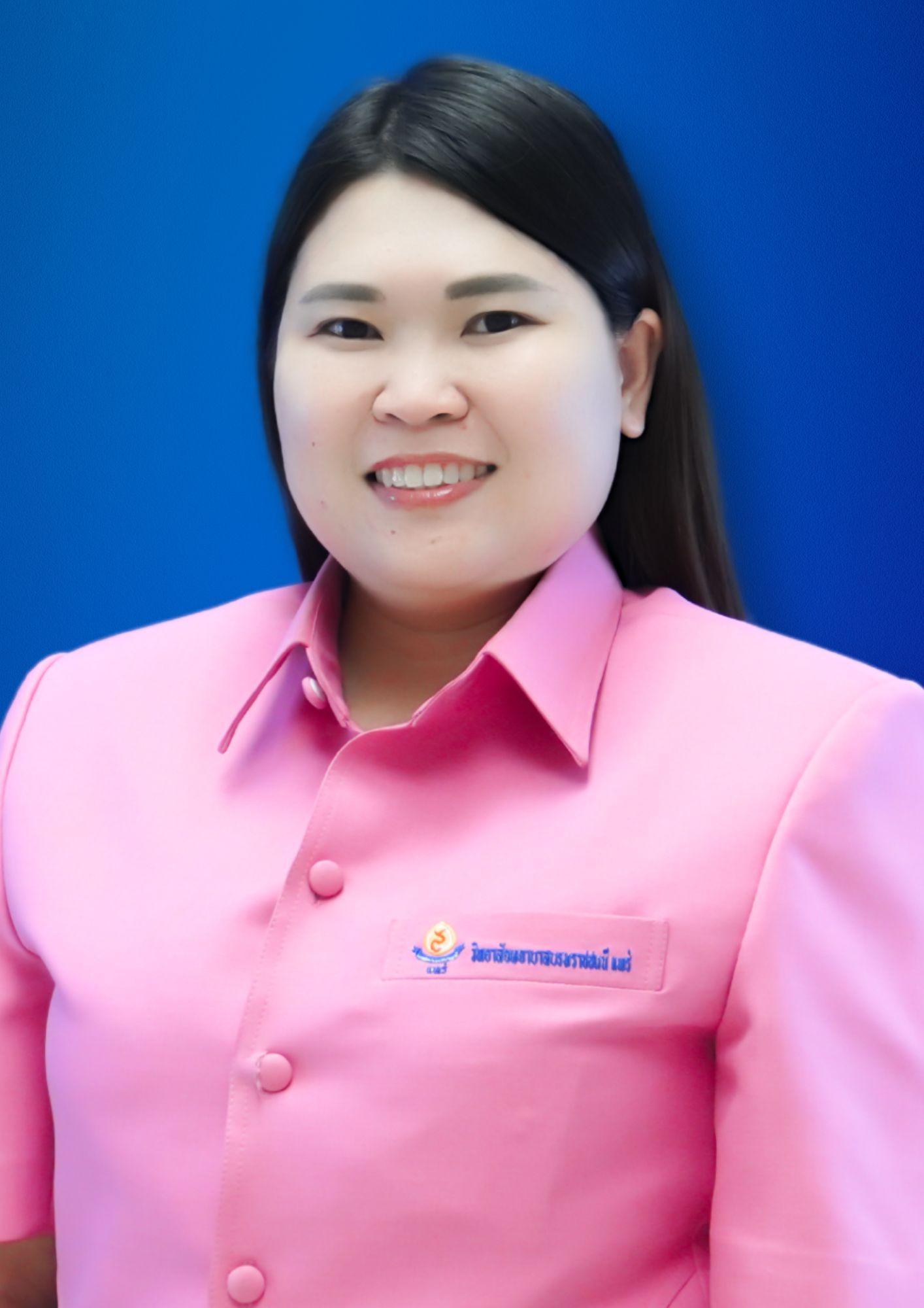 นางสาวสุธาทิพย์ ยะอิตะ