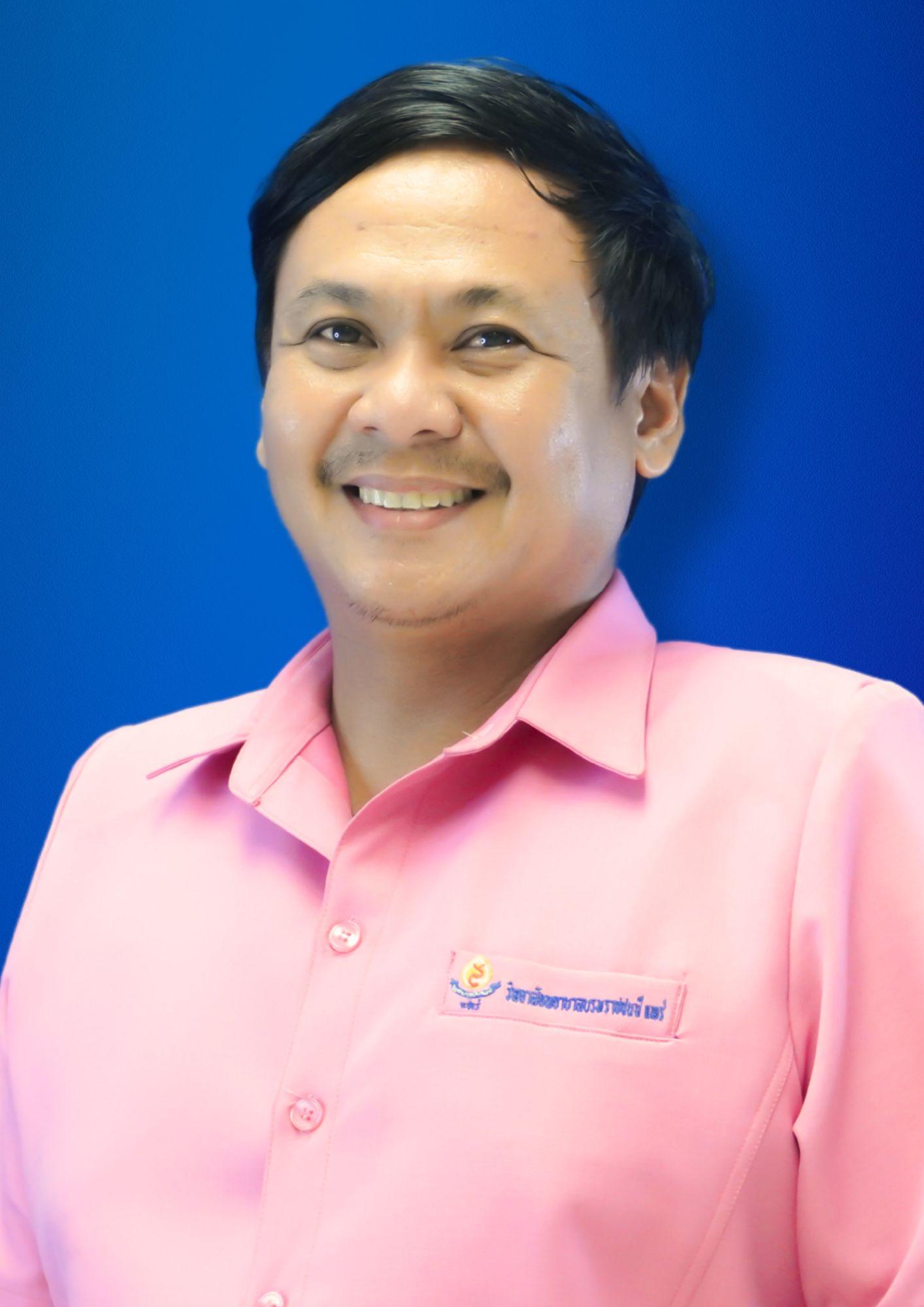 นายอนุชา แก่นจันทร์